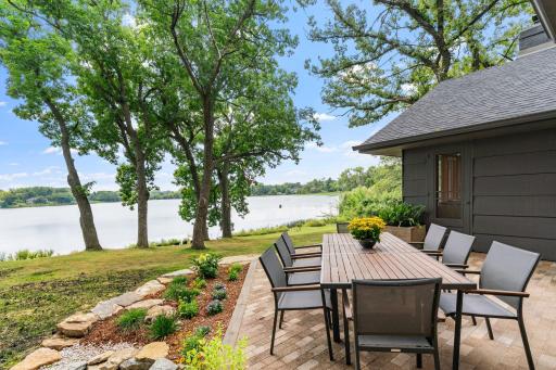 12 W Shore Road, Saint Paul, MN 55127