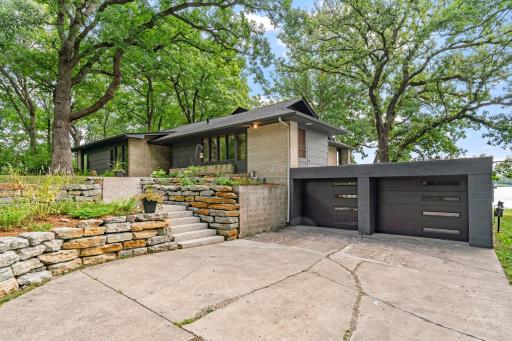 12 W Shore Road, Saint Paul, MN 55127