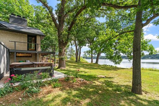 12 W Shore Road, Saint Paul, MN 55127