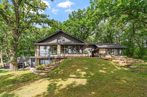 12 W Shore Road, Saint Paul, MN 55127