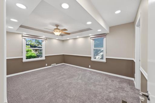 Large primary bedroom-New carpet