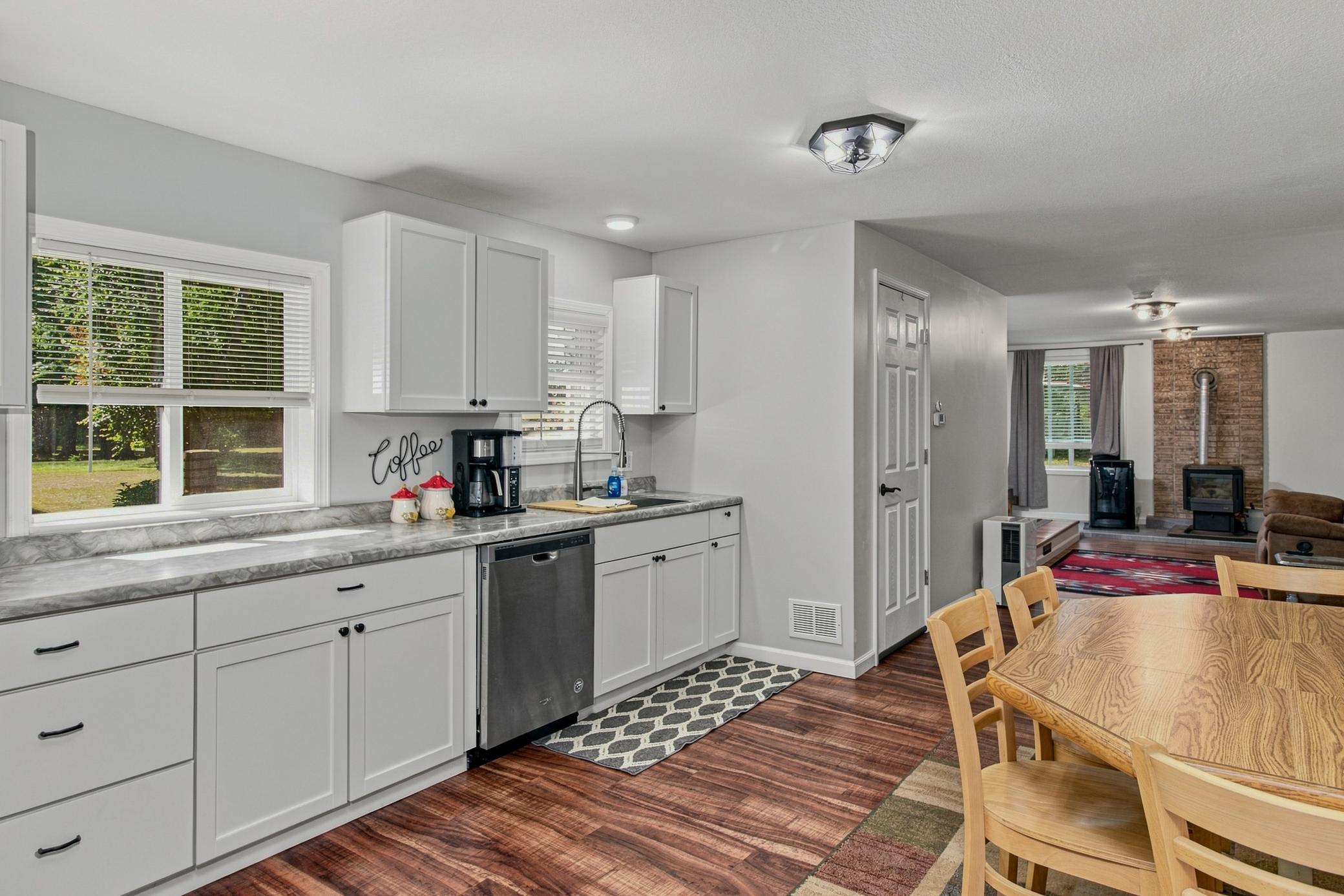 6654 Wels Ave Brainerd - 5.jpg