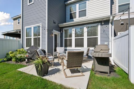 7152 Walnut Grove Lane N, Maple Grove, MN 55311