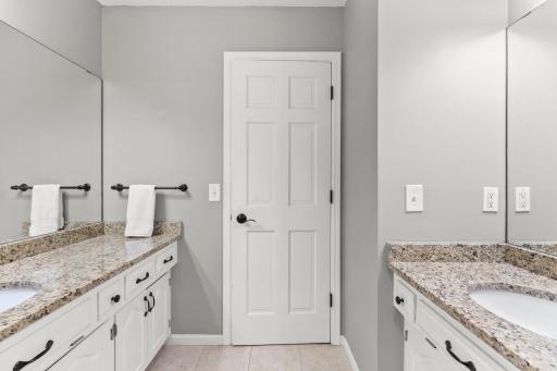 Dual sinks!