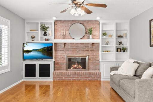 Woodburning fireplace (has not been used)