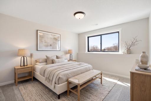 lower-bedroom-044_staged.jpg