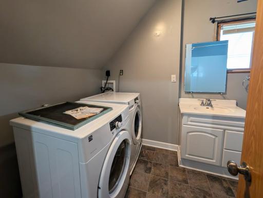 409 S 6th Street, Montevideo, MN 56265