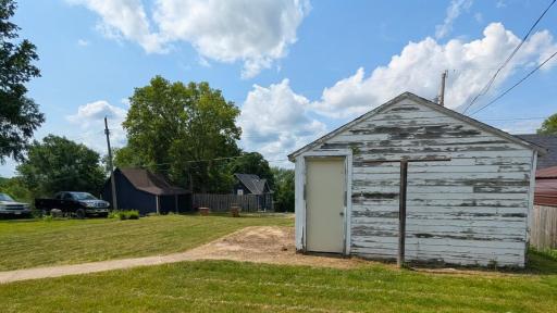 409 S 6th Street, Montevideo, MN 56265