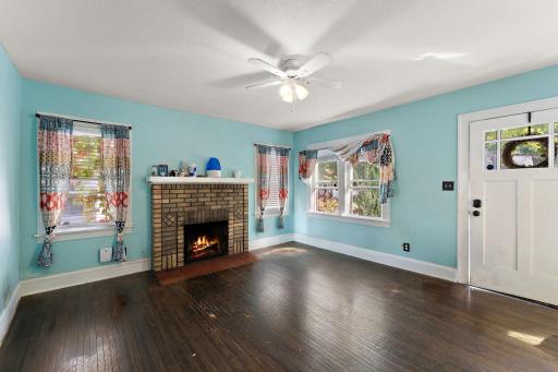 4252 Oakland Avenue, Minneapolis, MN 55407