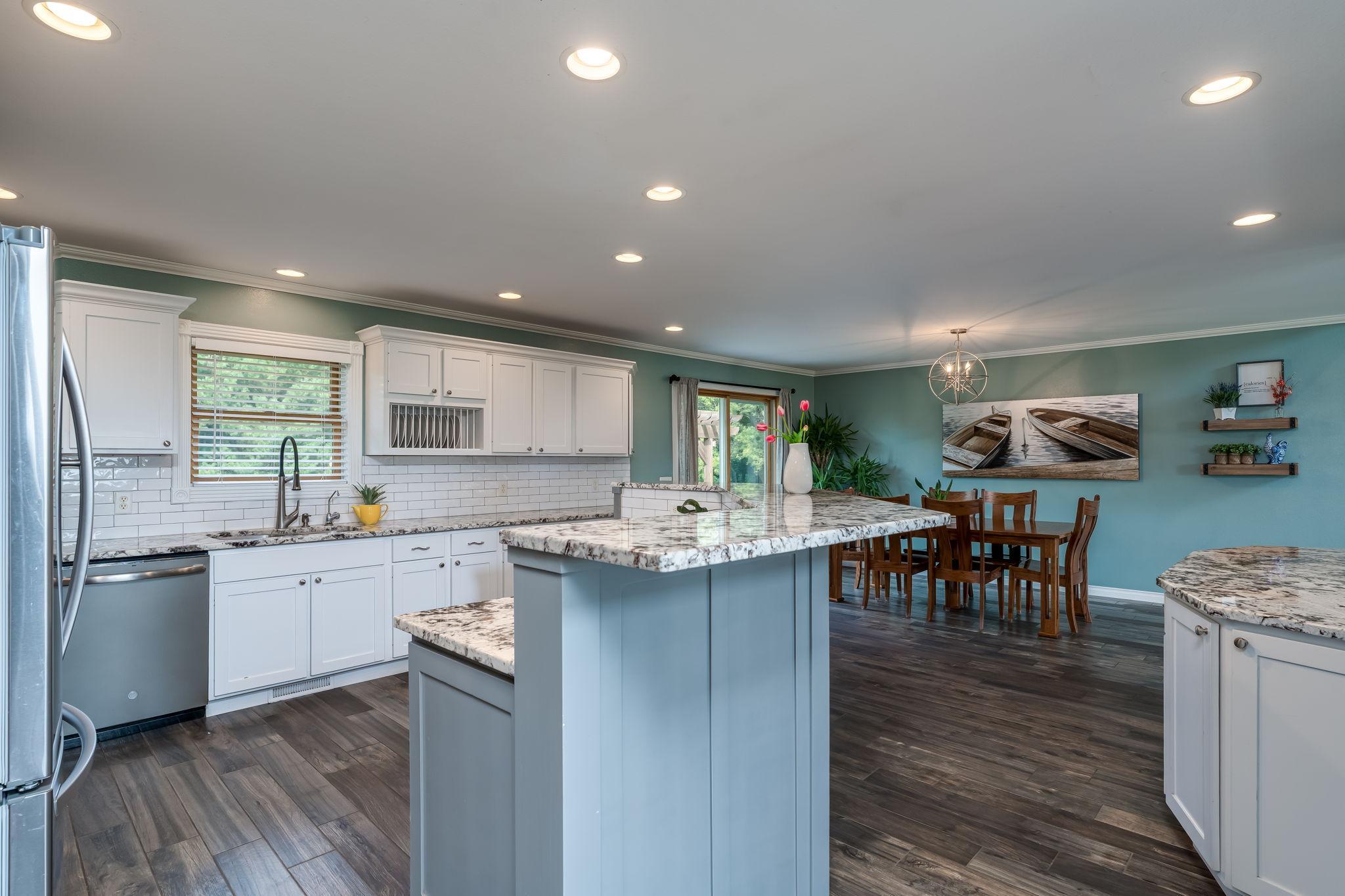 21-web-or-mls-18500-510th-ave.jpg