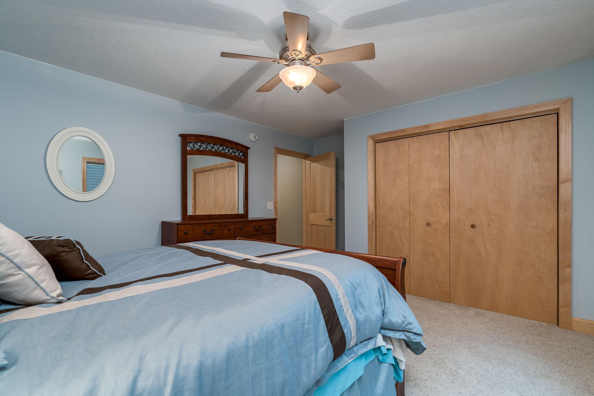 49-web-or-mls-18500-510th-ave.jpg