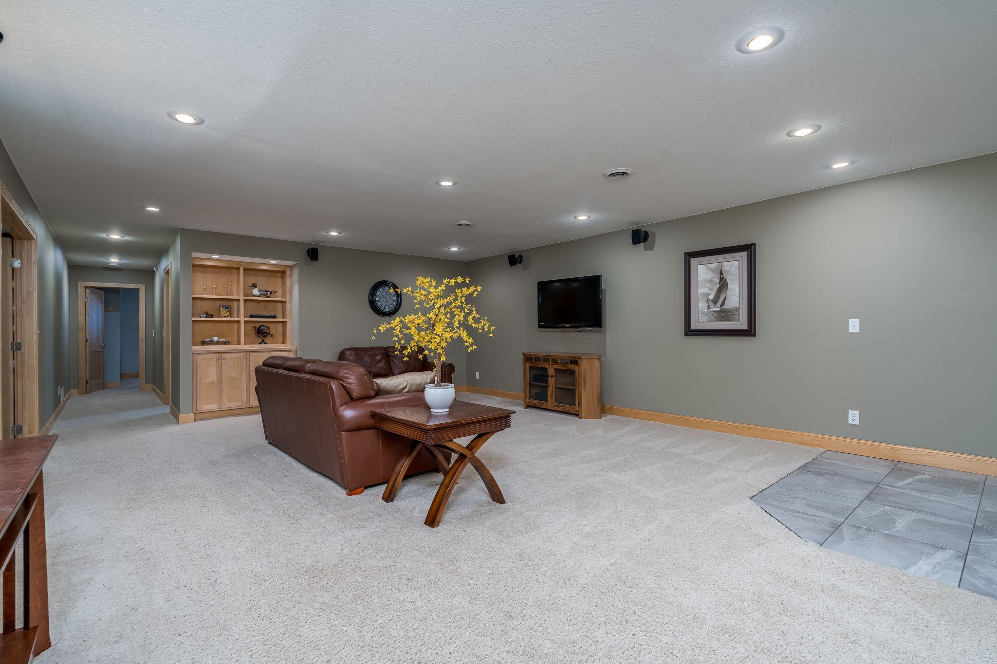 41-web-or-mls-18500-510th-ave.jpg