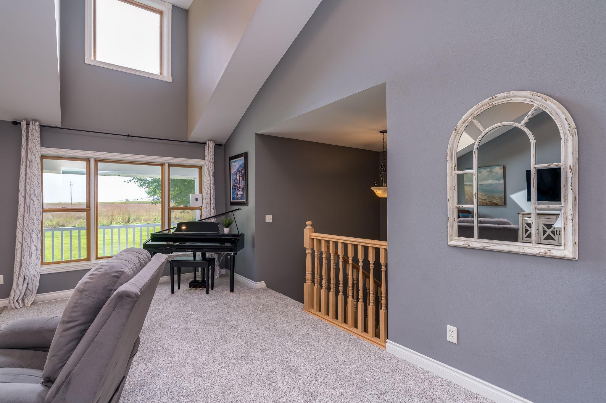 14-web-or-mls-18500-510th-ave.jpg