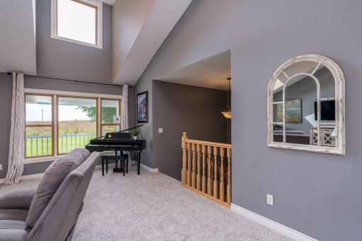 18500 510th Avenue, Lake Crystal, MN 56055