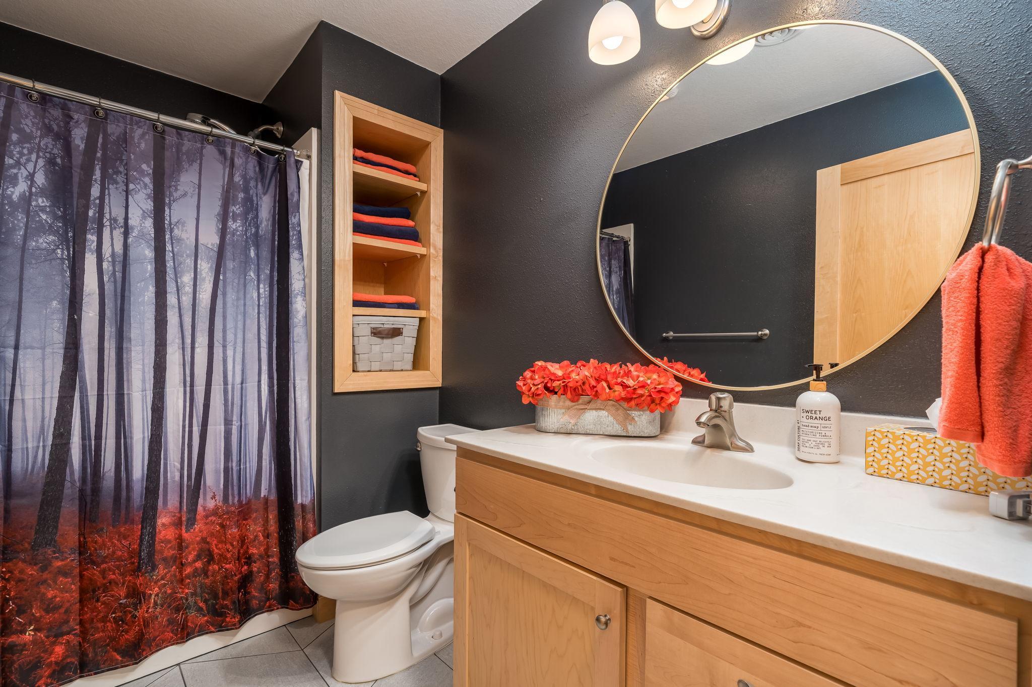 50-web-or-mls-18500-510th-ave.jpg