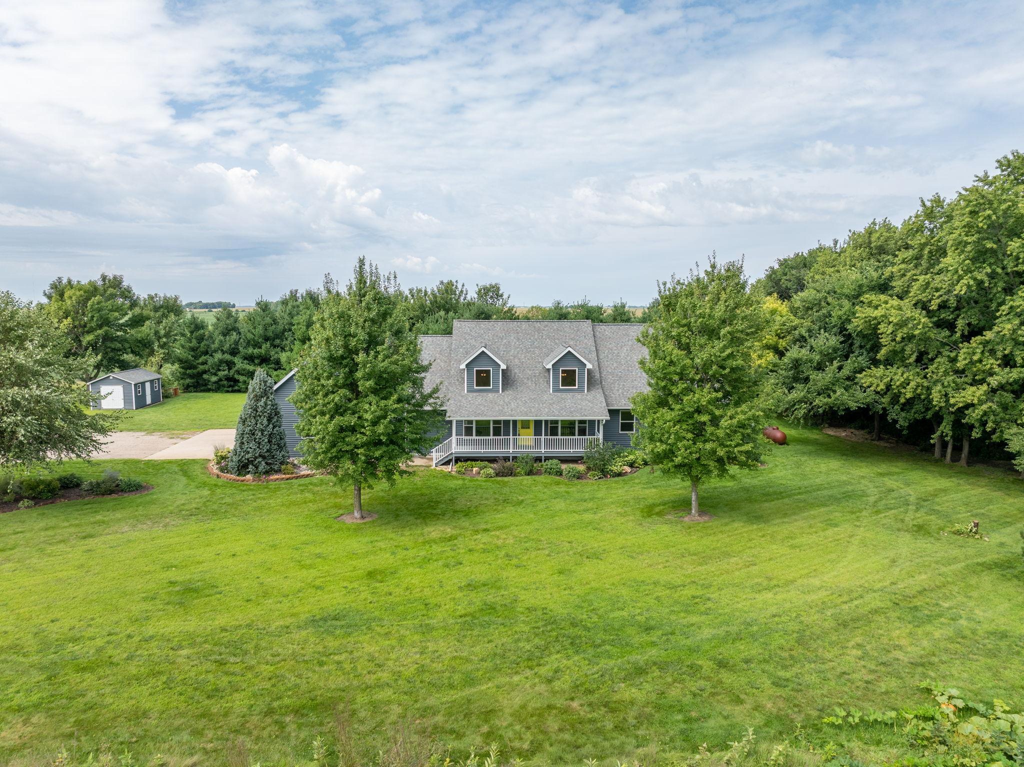 2-web-or-mls-18500-510th-ave.jpg