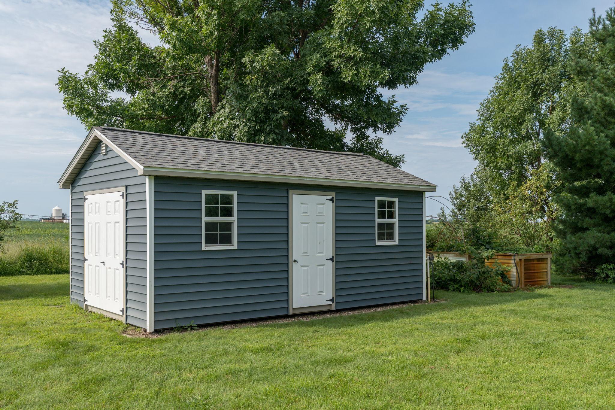 64-web-or-mls-18500-510th-ave.jpg
