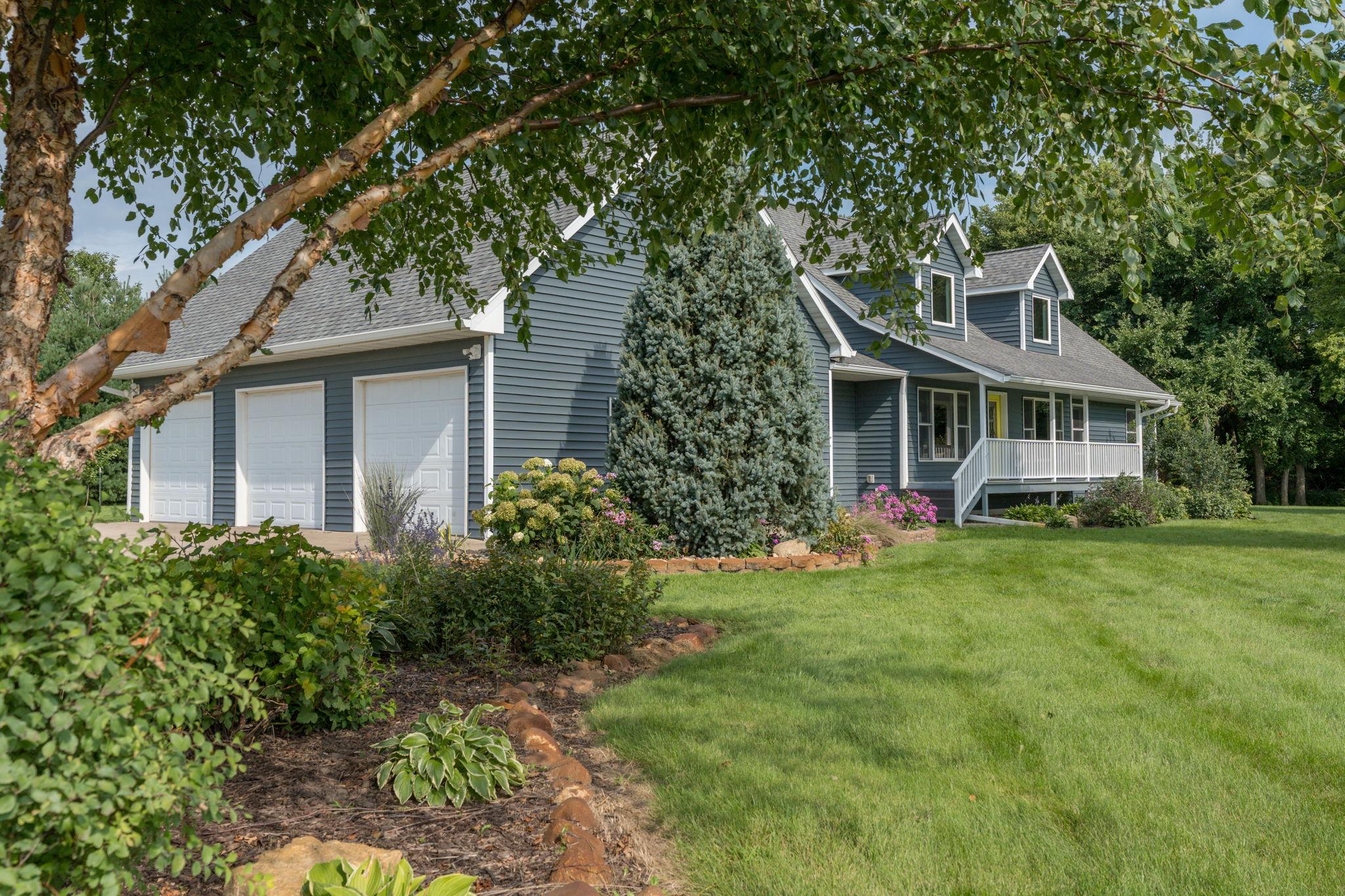 3-web-or-mls-18500-510th-ave.jpg