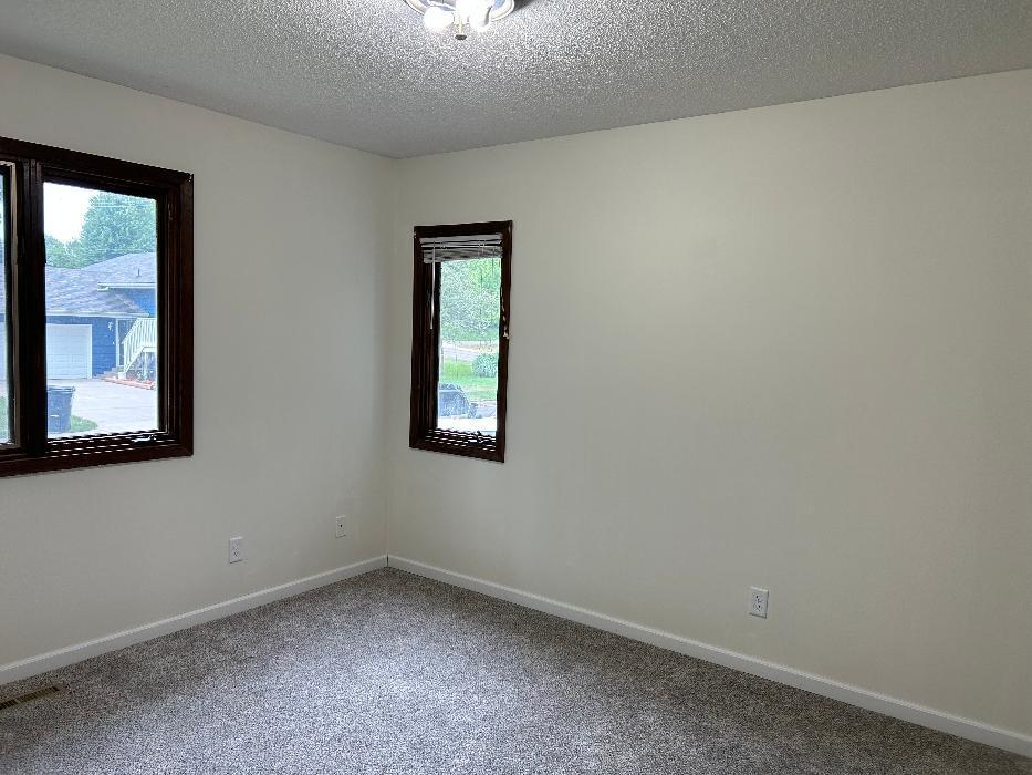 BEDROOM2.jpg