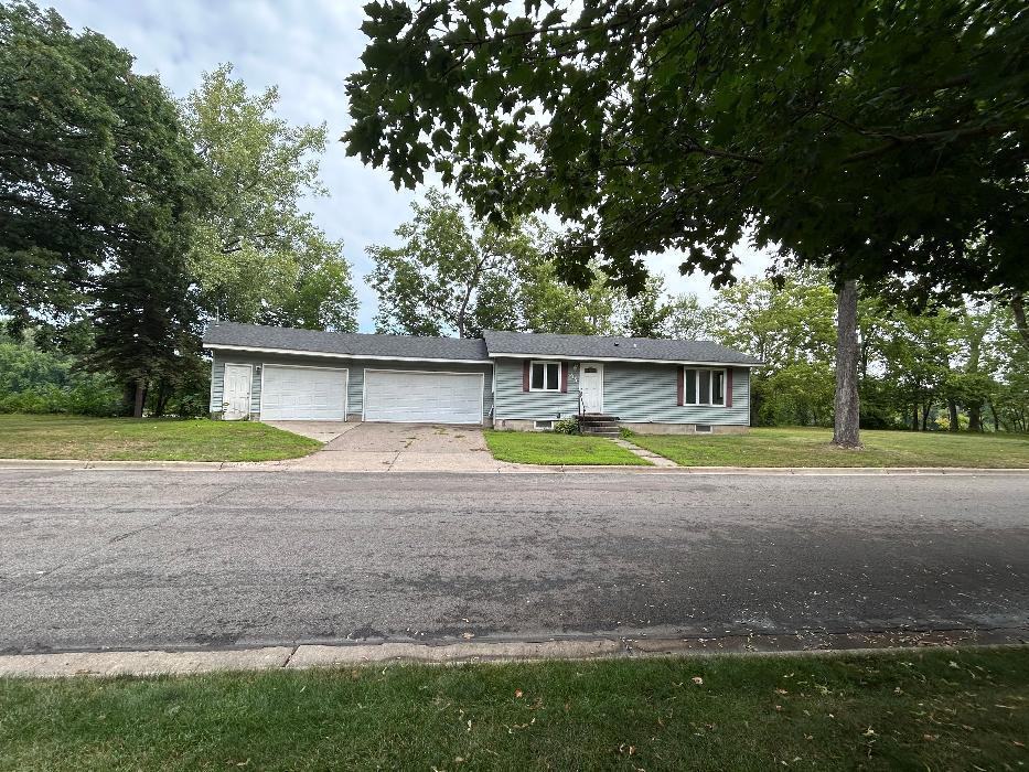 FRONT HOUSE.jpg