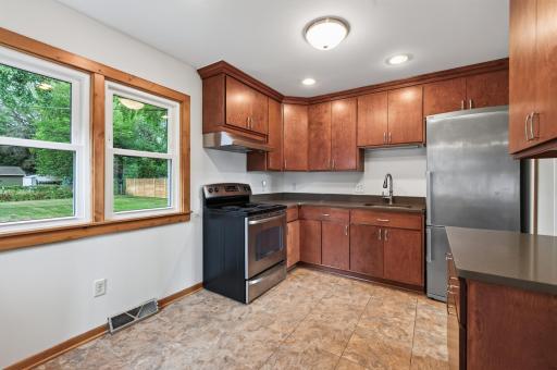 Kitchen.02.jpg