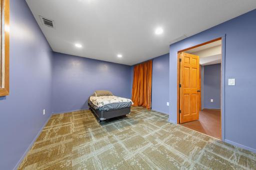 40 bedroom 4_lower.jpg