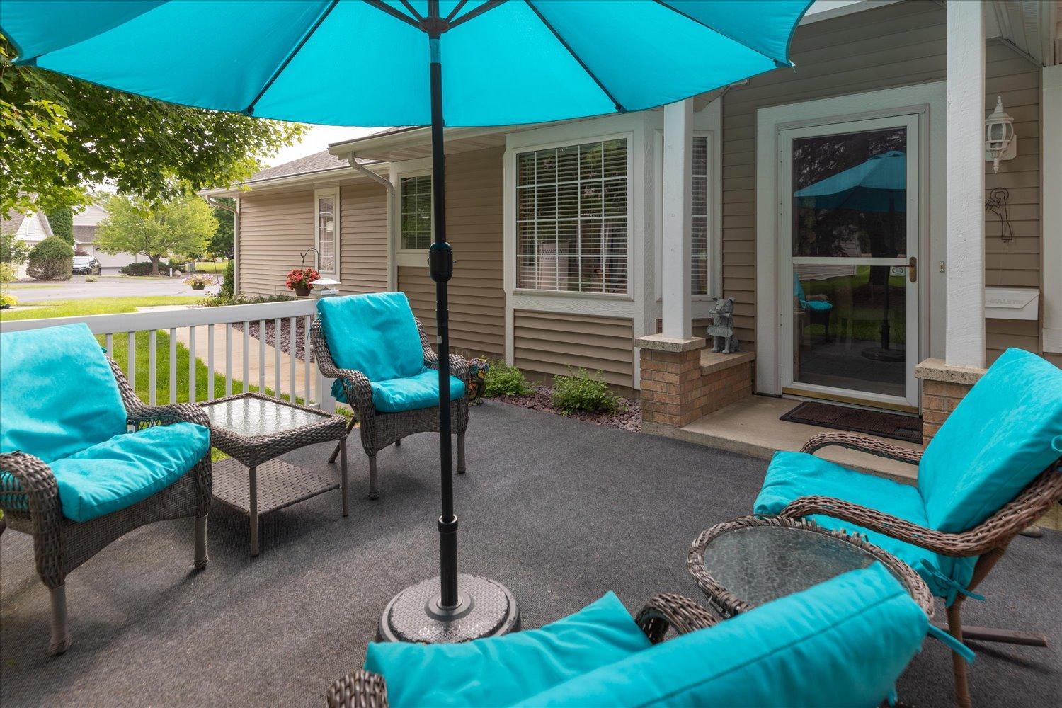 27-27-Patio.jpg