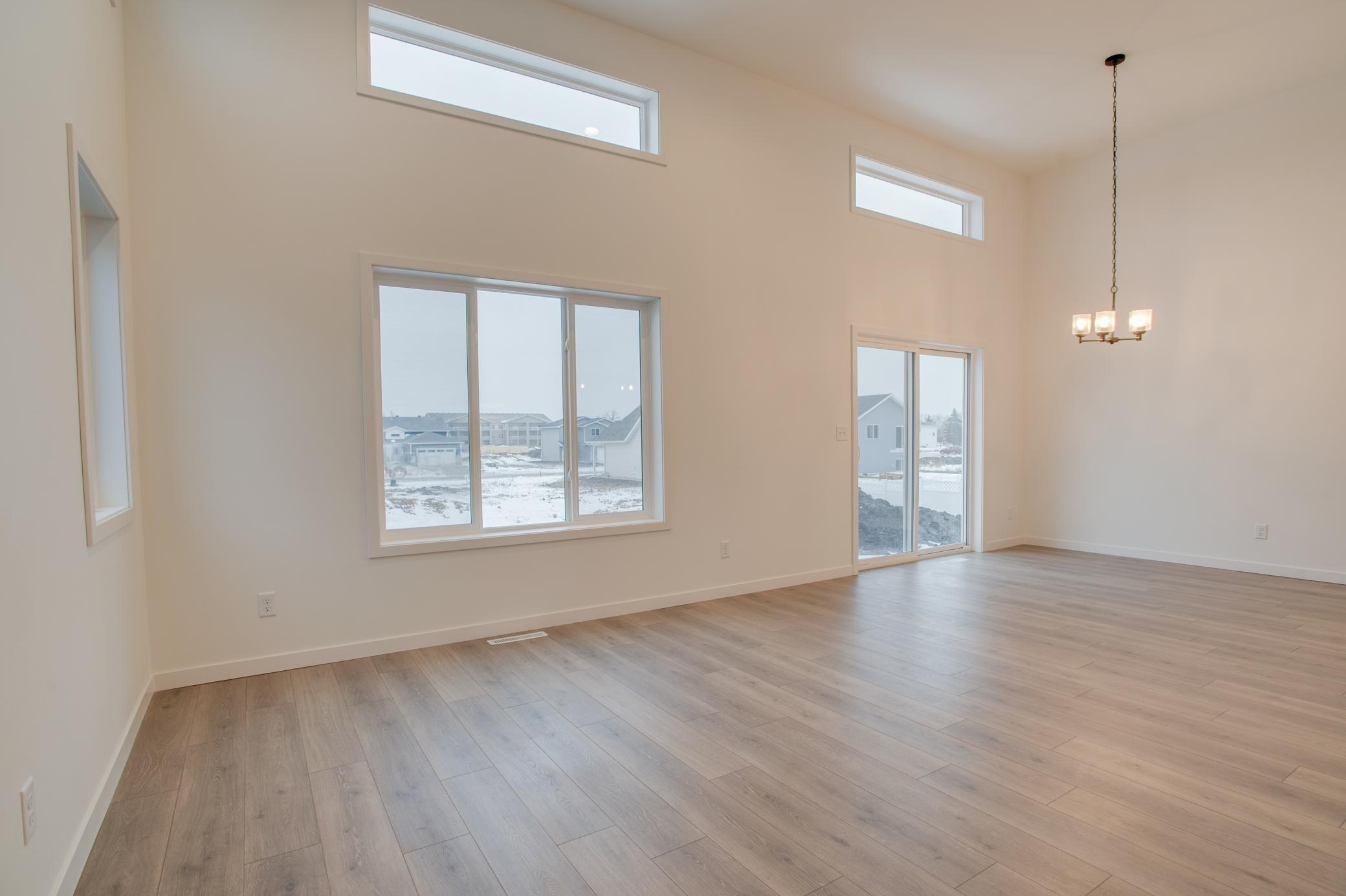 2516_38TH_AVE_S-6.jpg
