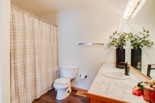 Large Hollywood Bath-23.jpg