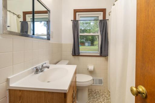Main Floor Bathroom