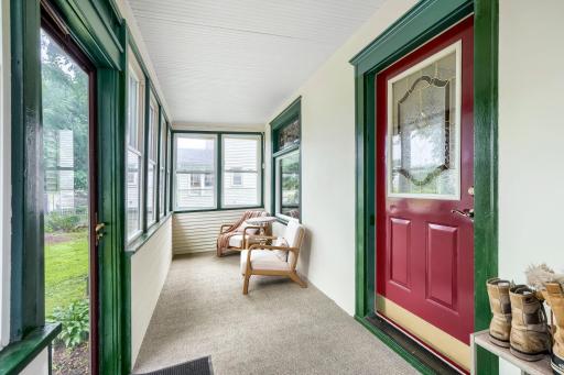 1654 Concordia Avenue, Saint Paul, MN 55104