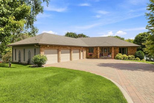 5987 24th Street NE, Willmar, MN 56201