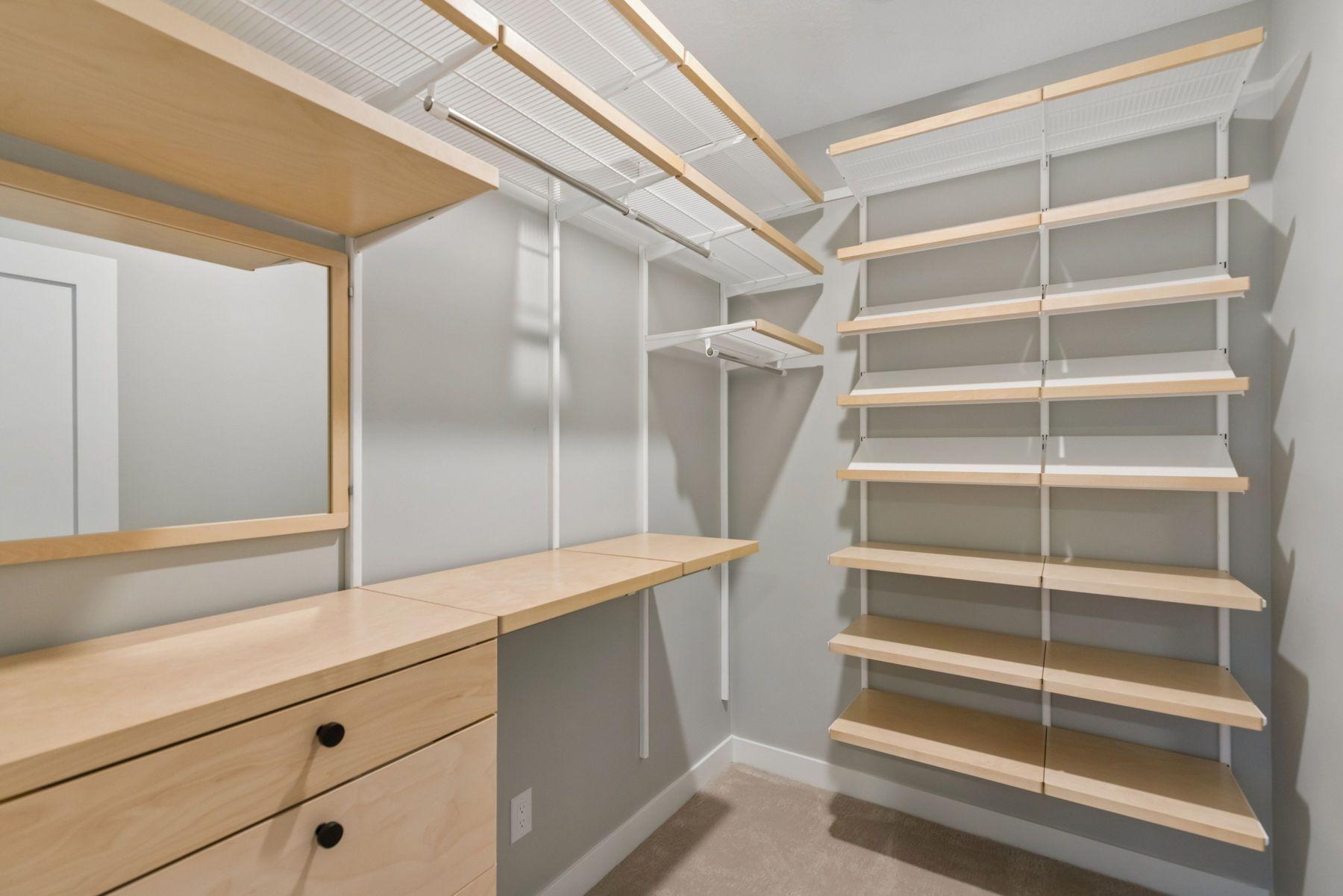 Another excellent closet system