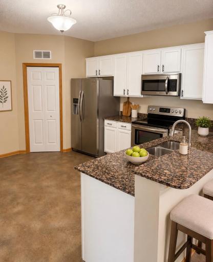 5205 Oriole Drive, 43, Farmington, MN 55024