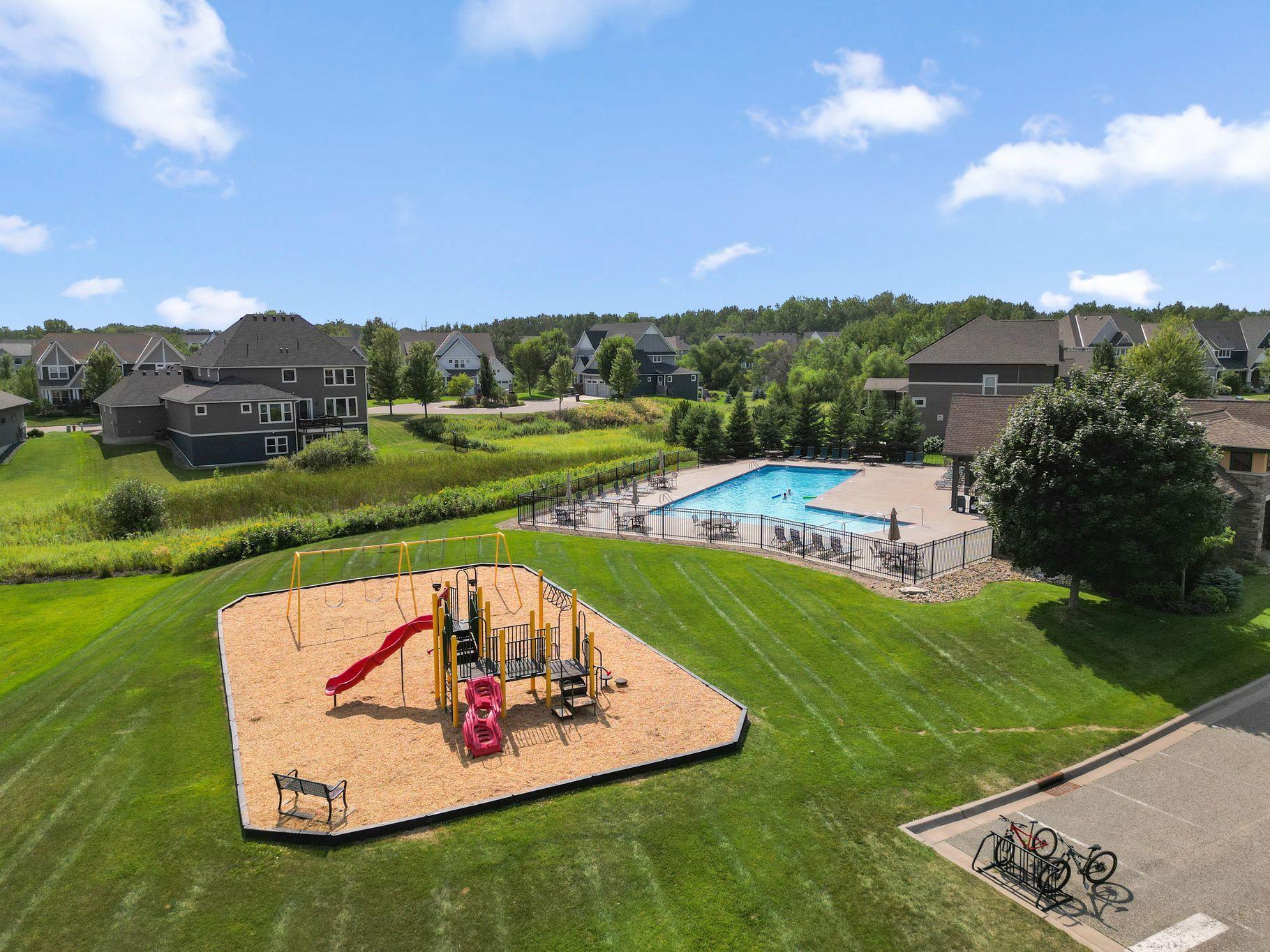 43 Rapp Farm Pool Clubhosue Park 2.jpg