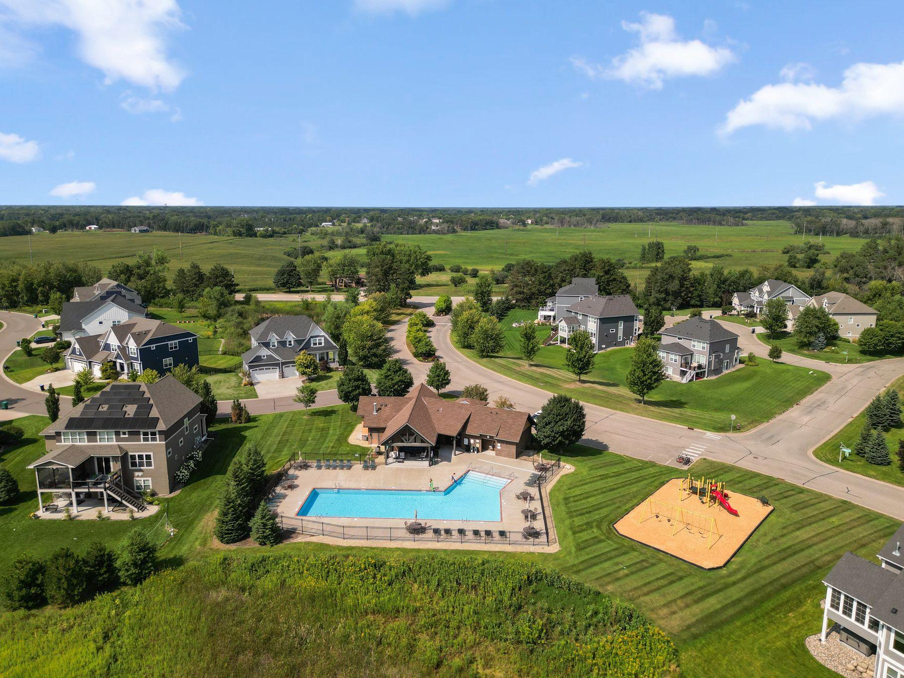 43 Rapp Farm Pool Clubhosue Park 1.jpg