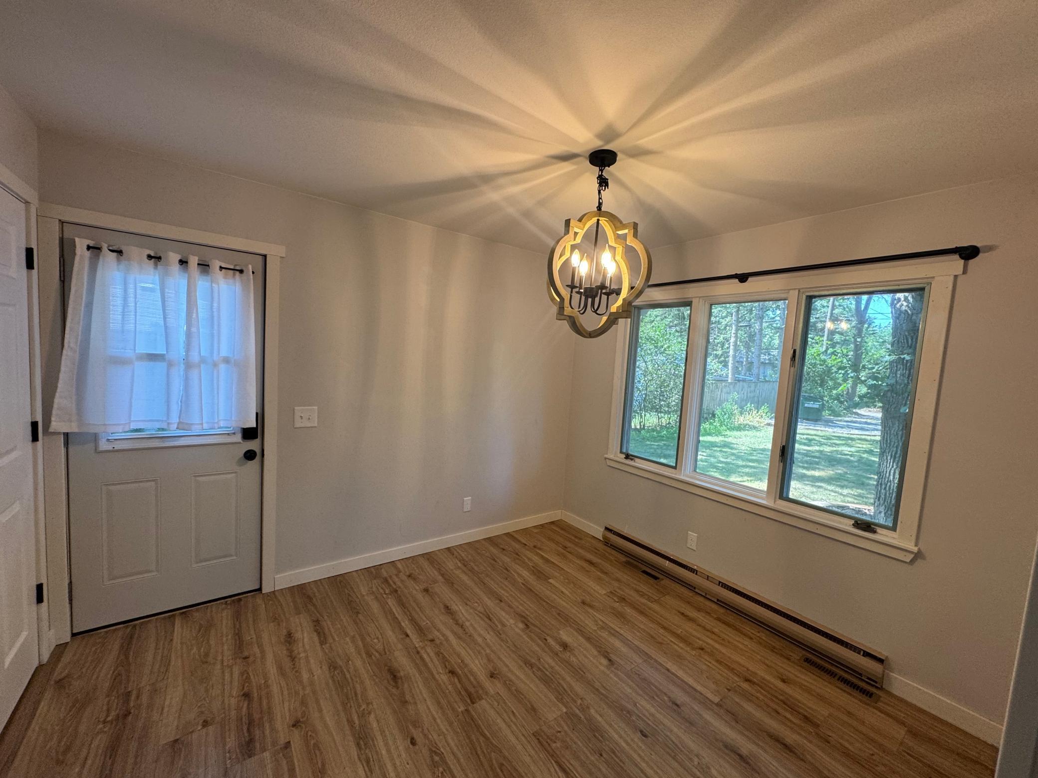 Flex room, would make a good main floor laundry/entry