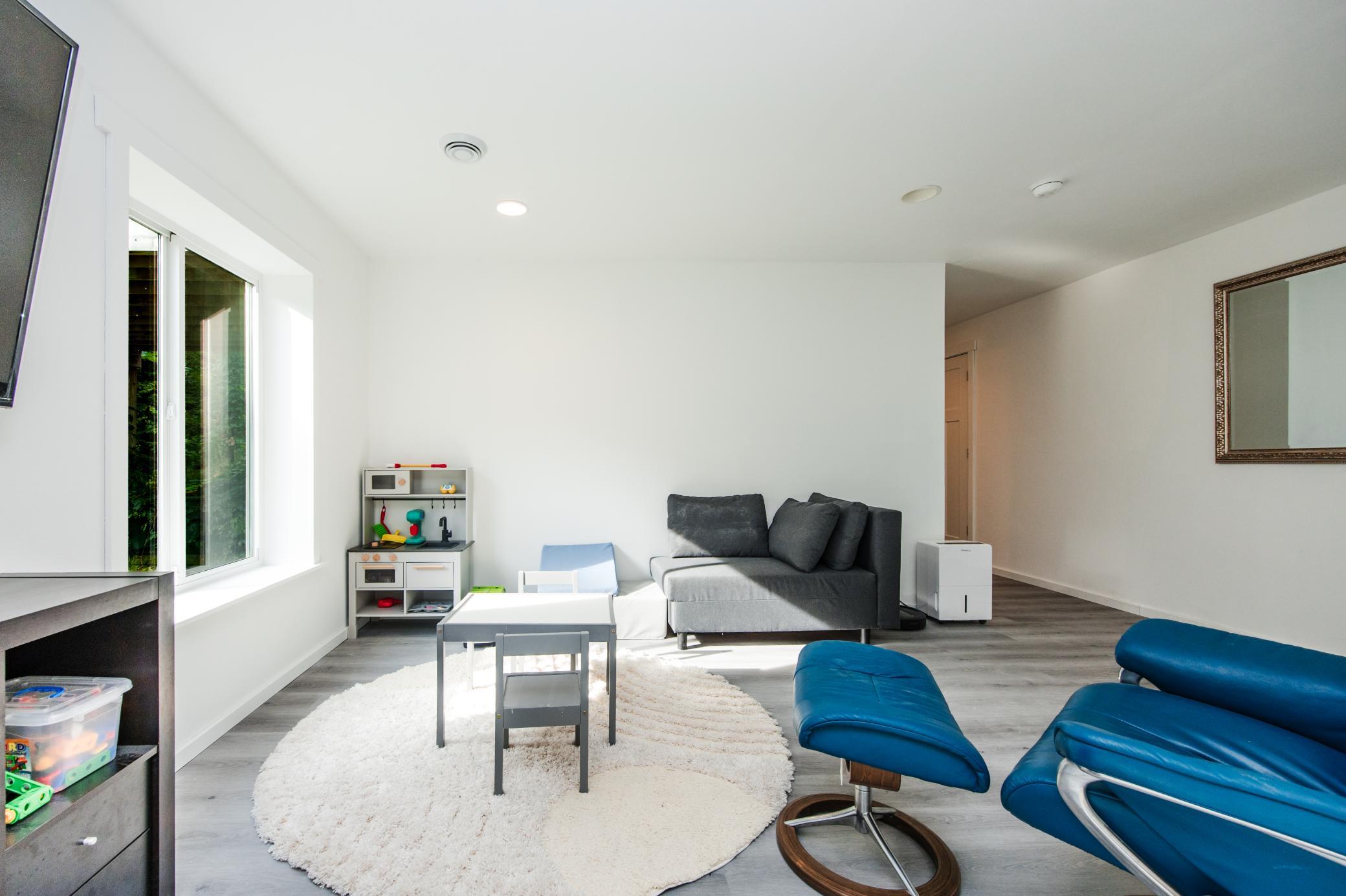 LL Family Room