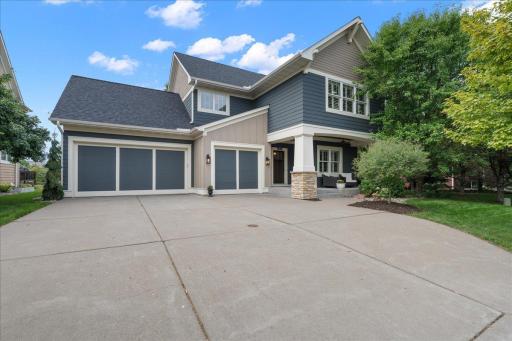 Photo for 11605 Ivywood Trail, Woodbury, MN 55129 - listing #7130071 11605 Ivywood Trail, Woodbury, MN 55129