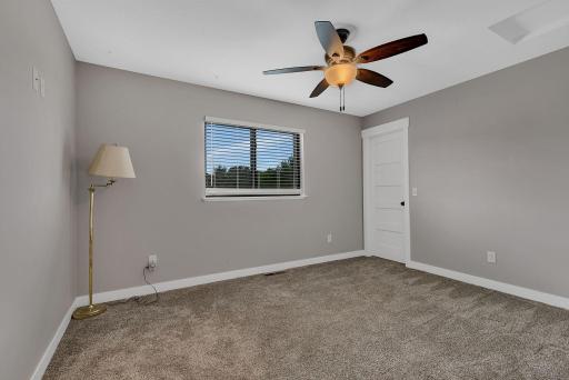 1012 26th Street Loop, Sartell, MN 56377