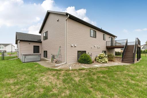 1012 26th Street Loop, Sartell, MN 56377