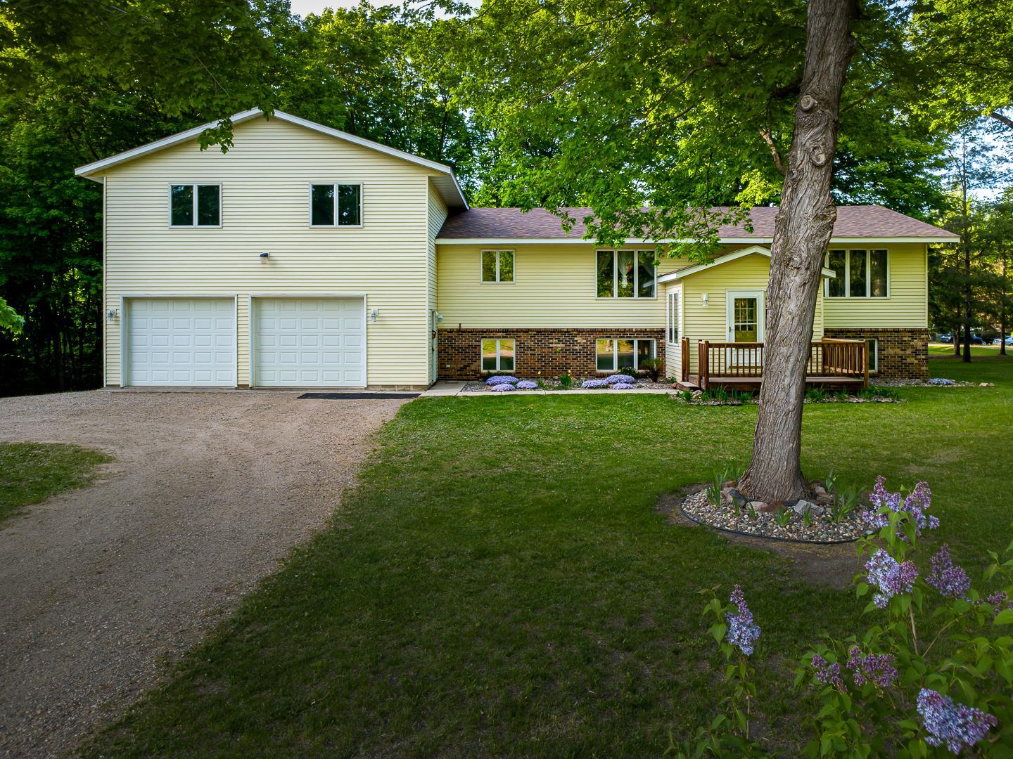 Front view of the home.