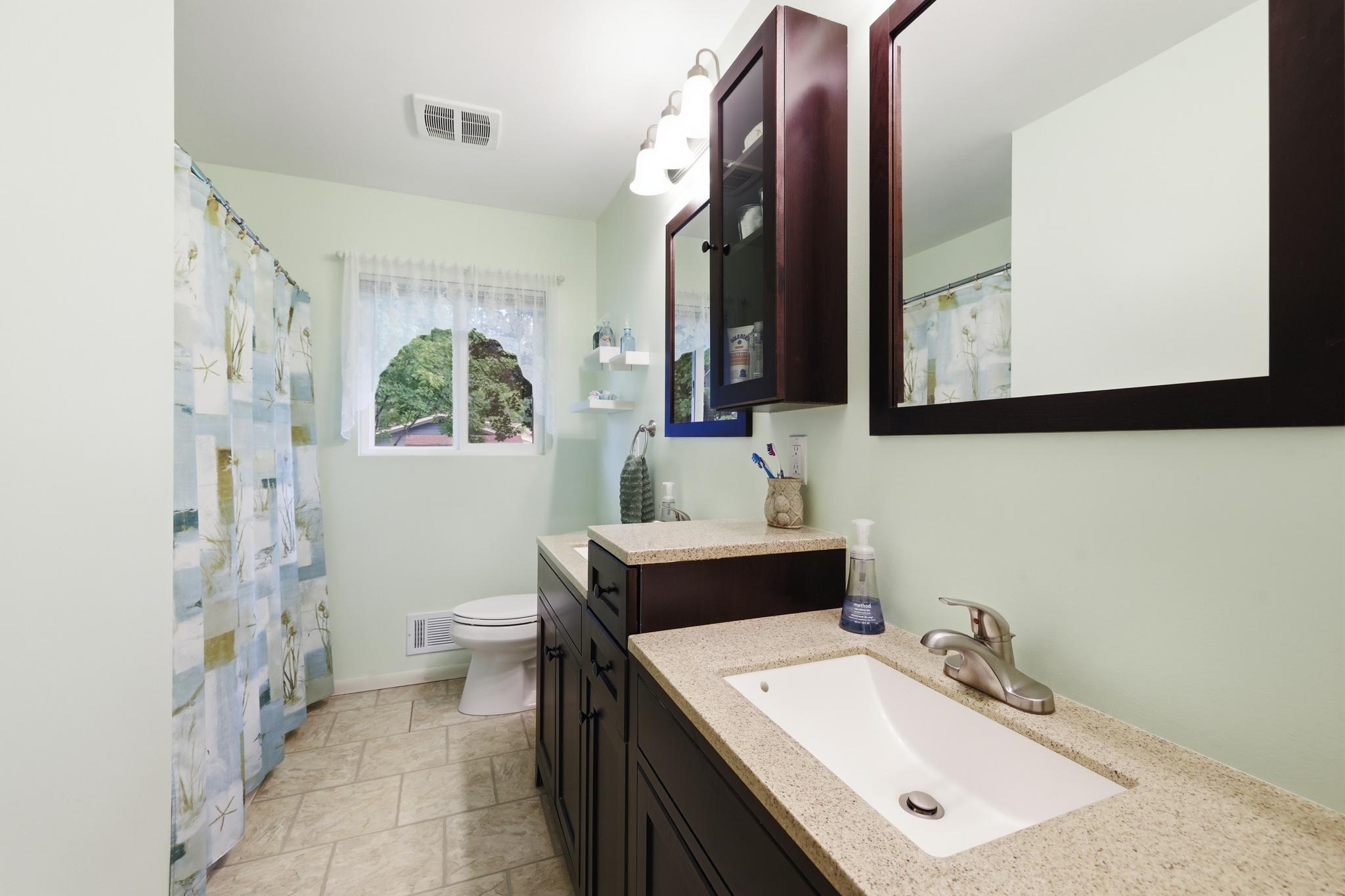 Upstairs Bathroom