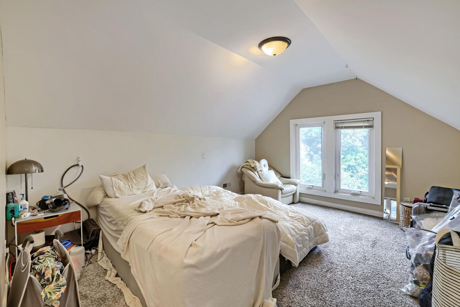 3622 Longfellow Ave - Web Quality - 022 - 22 Primary Bedroom.jpg