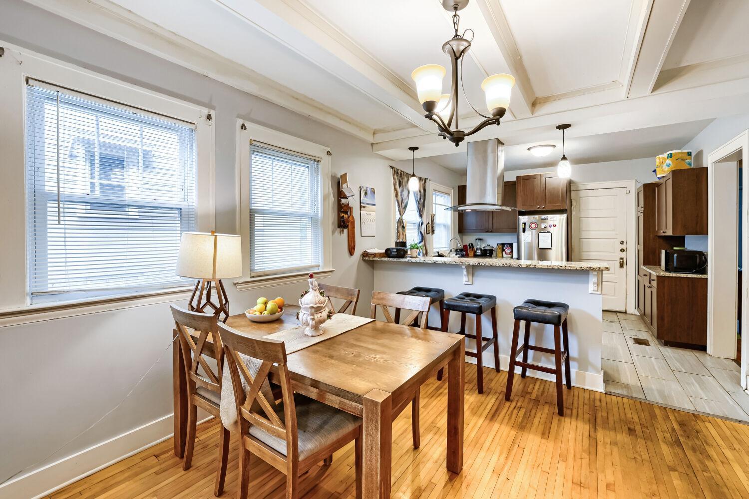 3622 Longfellow Ave - Web Quality - 010 - 10 Dining Room.jpg