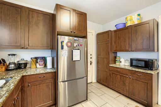 3622 Longfellow Ave - Web Quality - 018 - 18 Kitchen.jpg