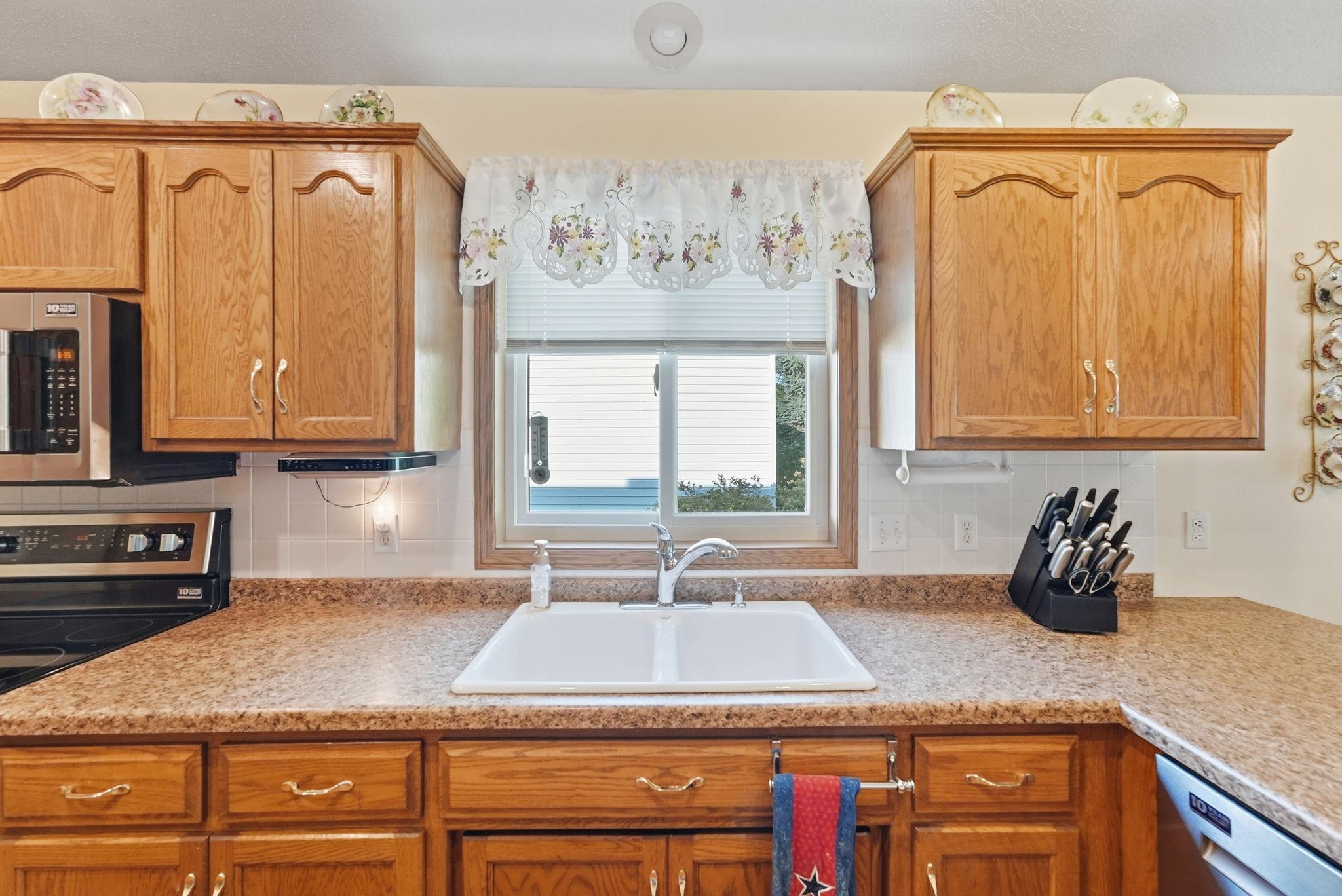 Plenty of countertop space to prepare all your meals.