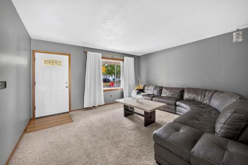967 16 1/4 Street SE, Rochester, MN 55904