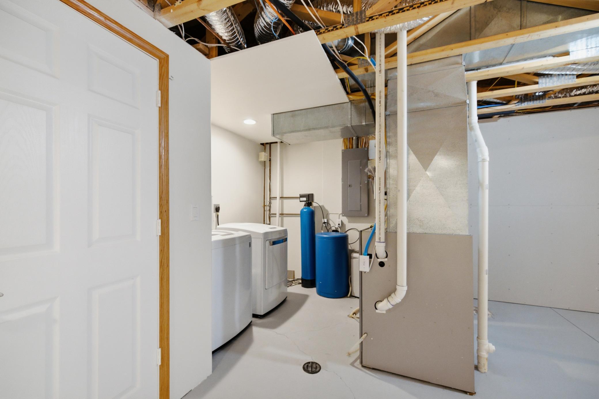 Laundry & Utilities