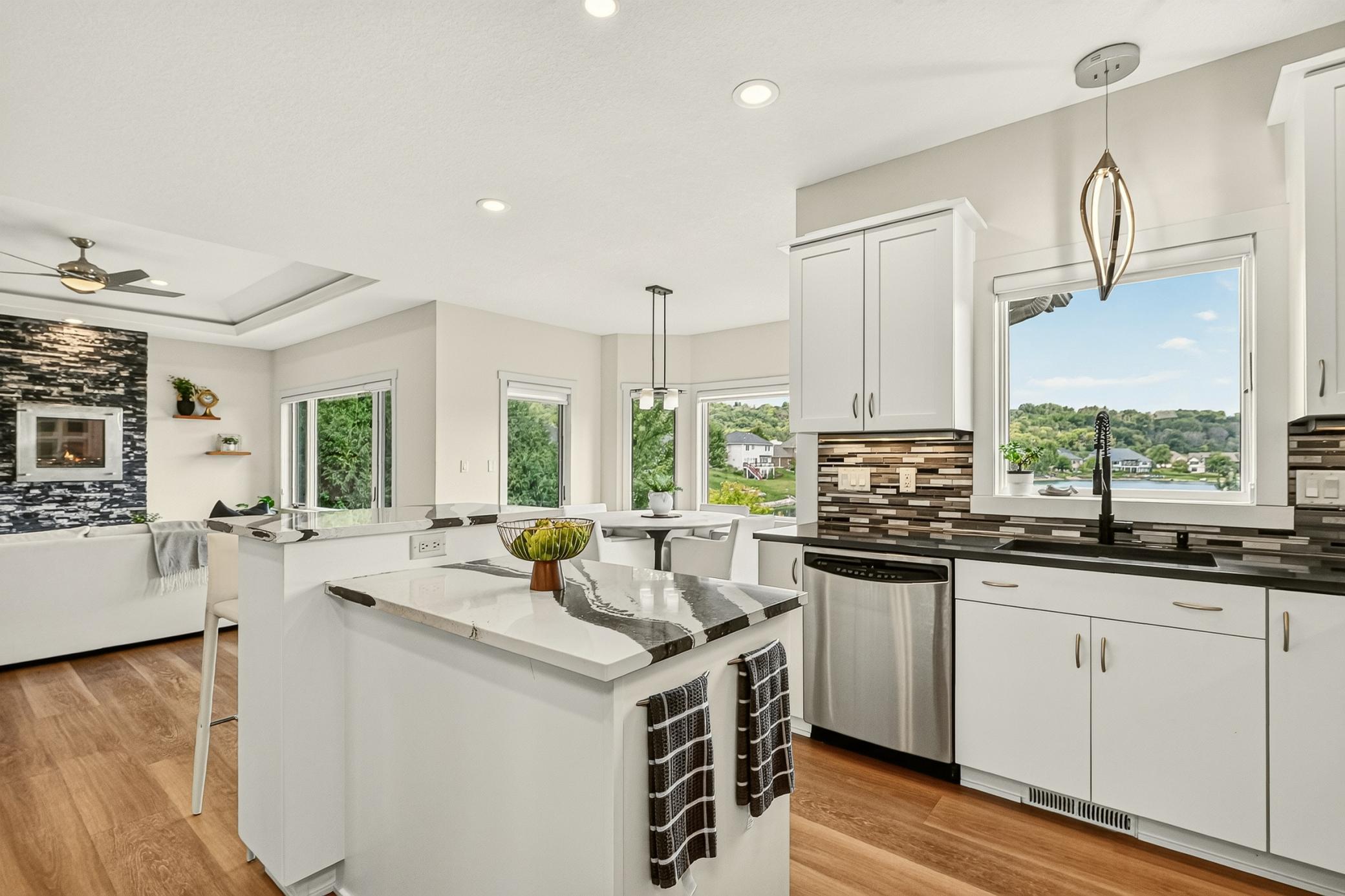Kitchen/dining
